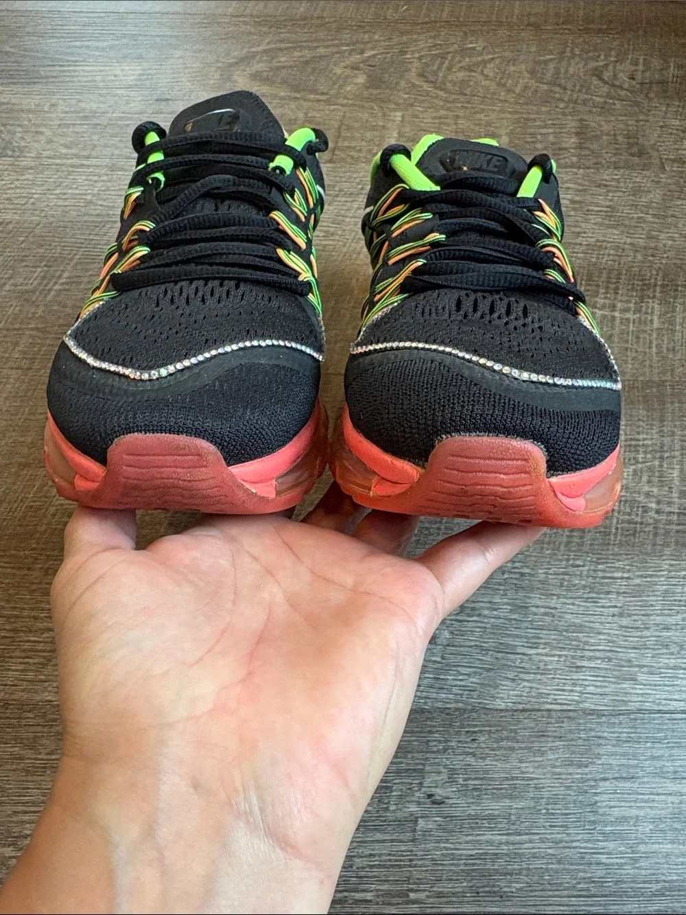 Nike Air Max Running Shoes Women's Size 6.5 Hyper Punch Lime